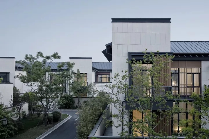 庭院、建筑與內(nèi)部道路的關系